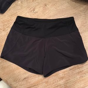 Lululemon Speed Up Shorts size 4